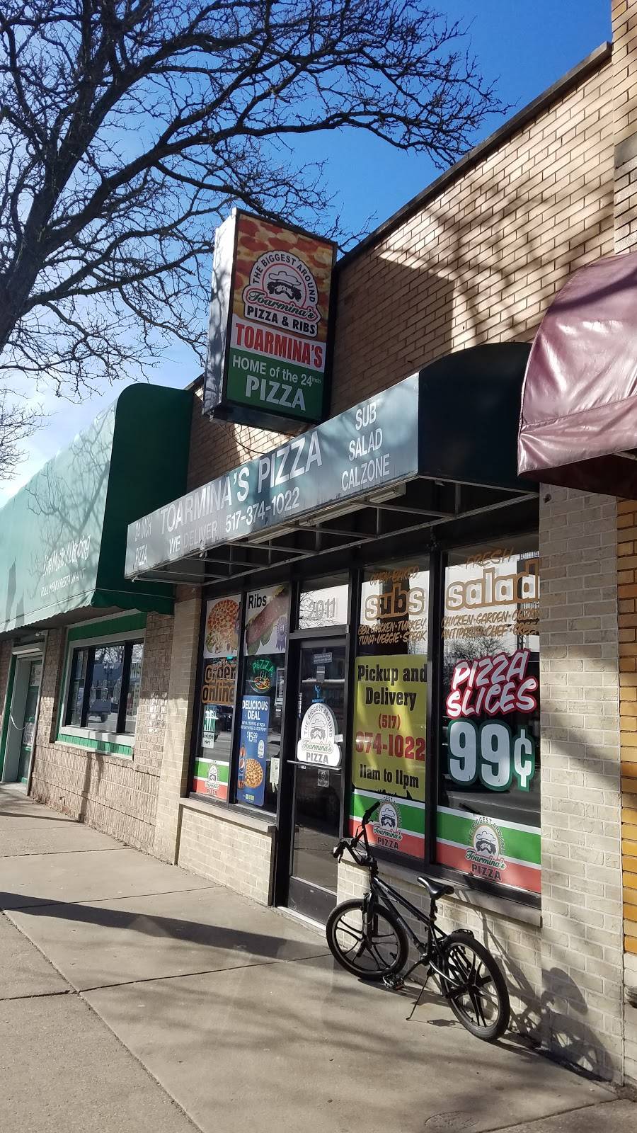 Toarminas Pizza | restaurant | 2011 E Michigan Ave, Lansing, MI 48912, USA | 5173741022 OR +1 517-374-1022