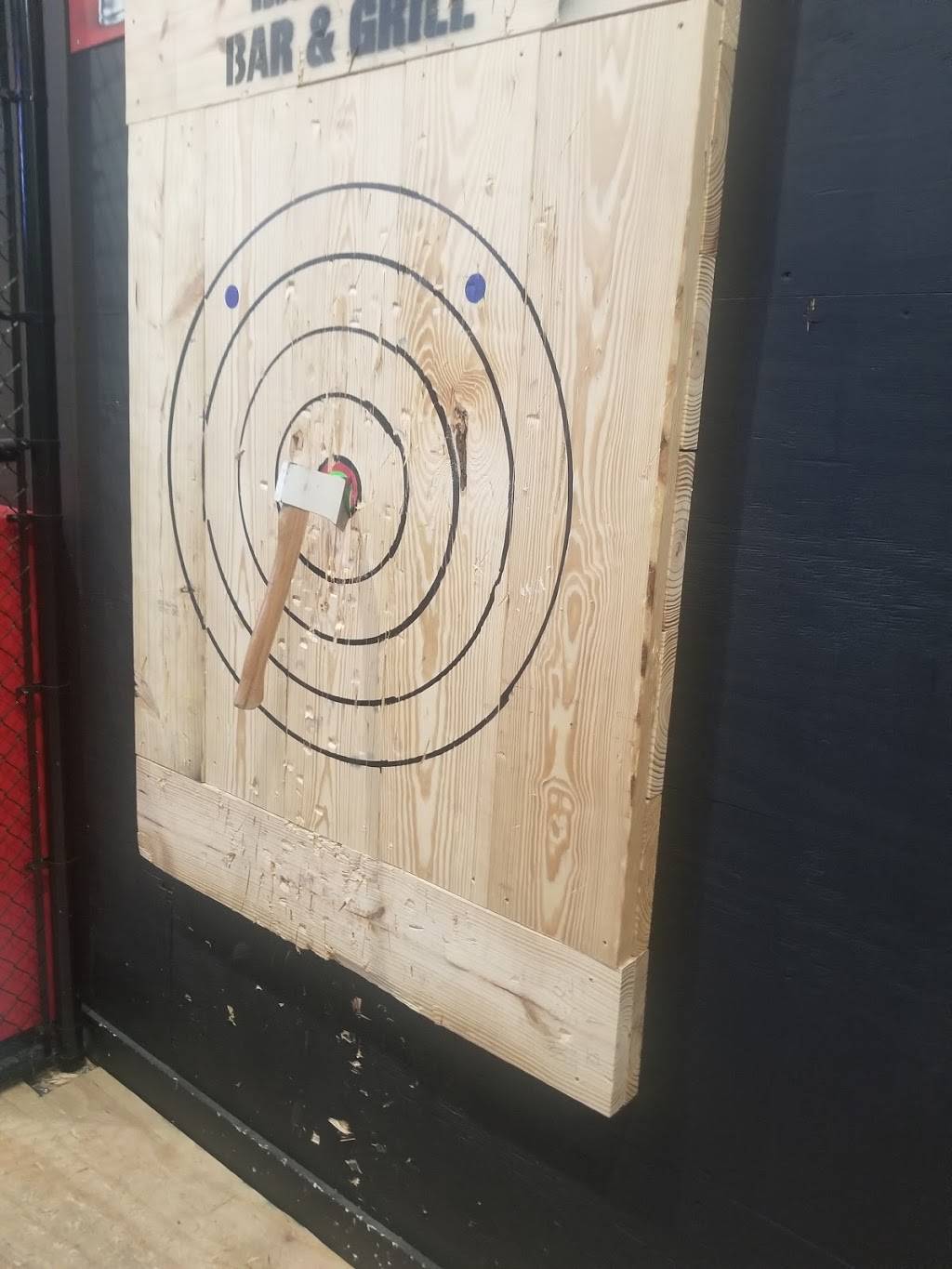 Iron Axe Bar & Grill | restaurant | 2842 S Ridgewood Ave, South Daytona, FL 32119, USA | 3862389170 OR +1 386-238-9170