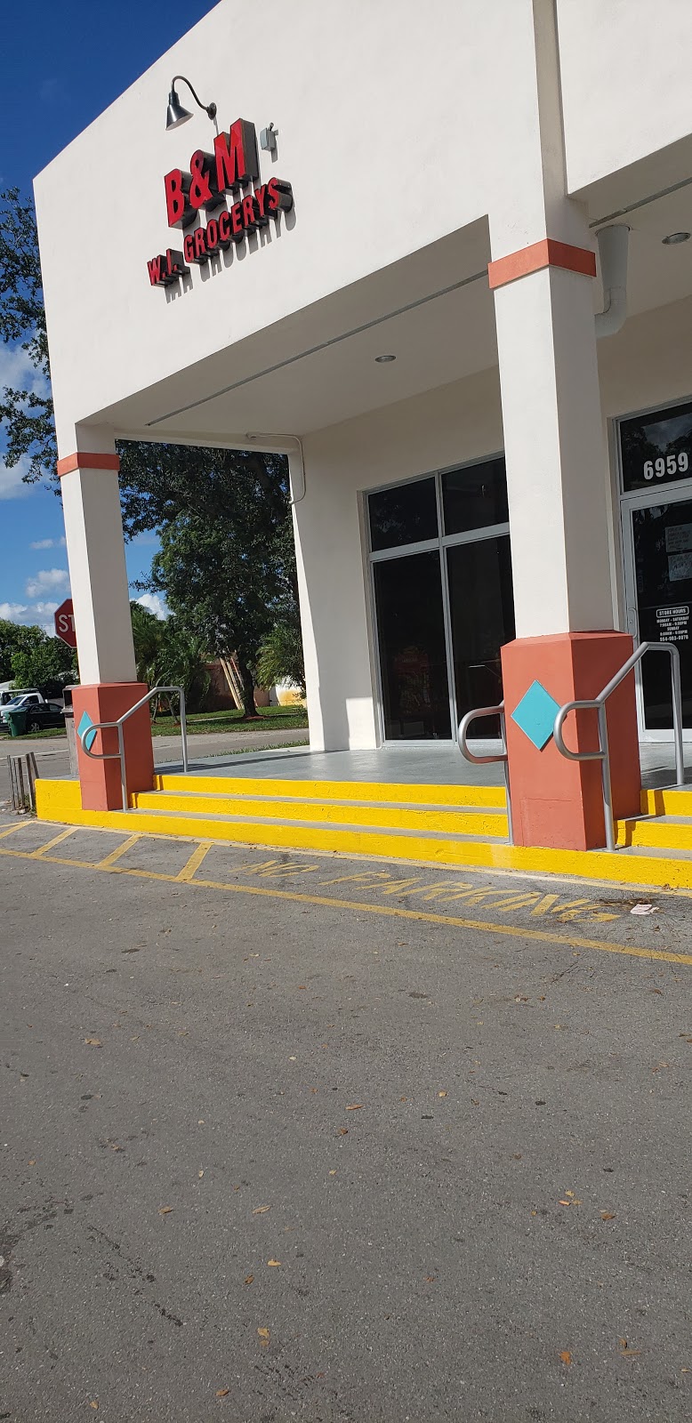 B & M Bakery & West Indian | restaurant | 6959 Miramar Pkwy, Miramar, FL 33023, USA | 9549830078 OR +1 954-983-0078