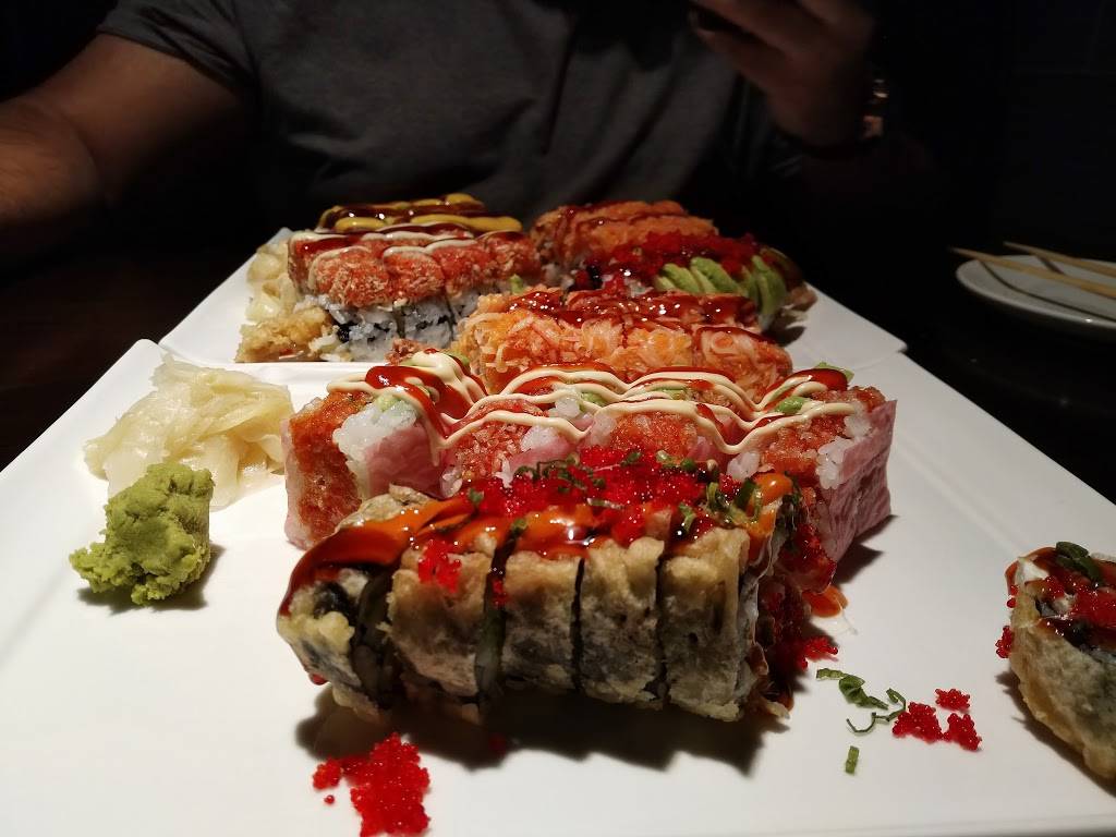 Hokkai Sushi | meal takeaway | 690 Roosevelt Rd, Glen Ellyn, IL 60137, USA | 6305459933 OR +1 630-545-9933