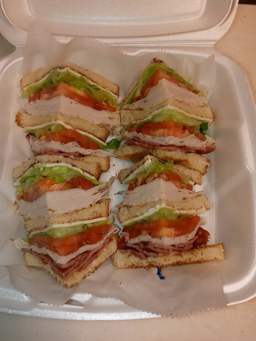 Grab Your Wings | restaurant | 714 W 9th St, Chester, PA 19013, USA | 4844803078 OR +1 484-480-3078