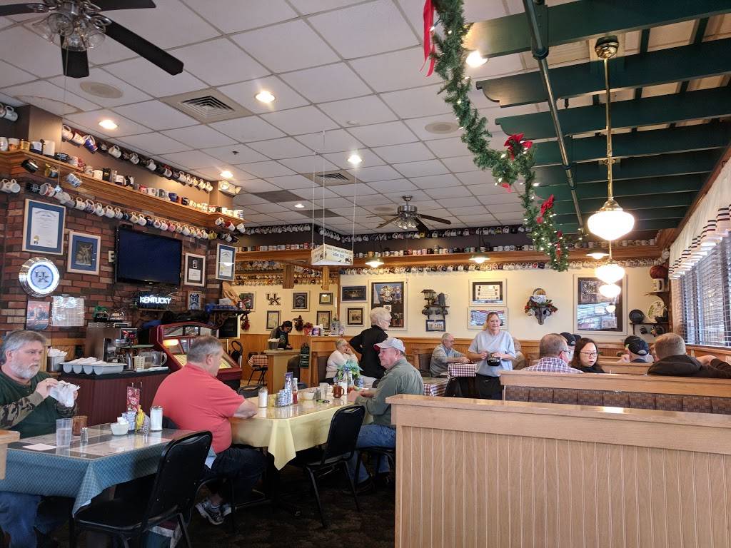 Moms Restaurant | restaurant | 1111 William C Good Blvd, Franklin, OH 45005, USA | 9377460150 OR +1 937-746-0150