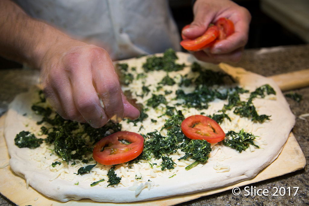 Sals Pizza | restaurant | 205 L St, Boston, MA 02127, USA | 6172685800 OR +1 617-268-5800