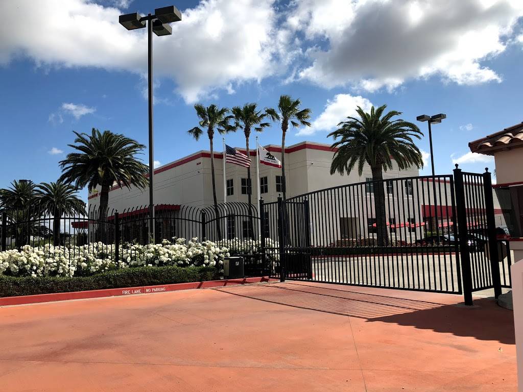 In-N-Out Burger Corporate Office + Distribution Center | restaurant | 18240 Harlan Rd, Lathrop, CA 95330, USA | 2098586800 OR +1 209-858-6800