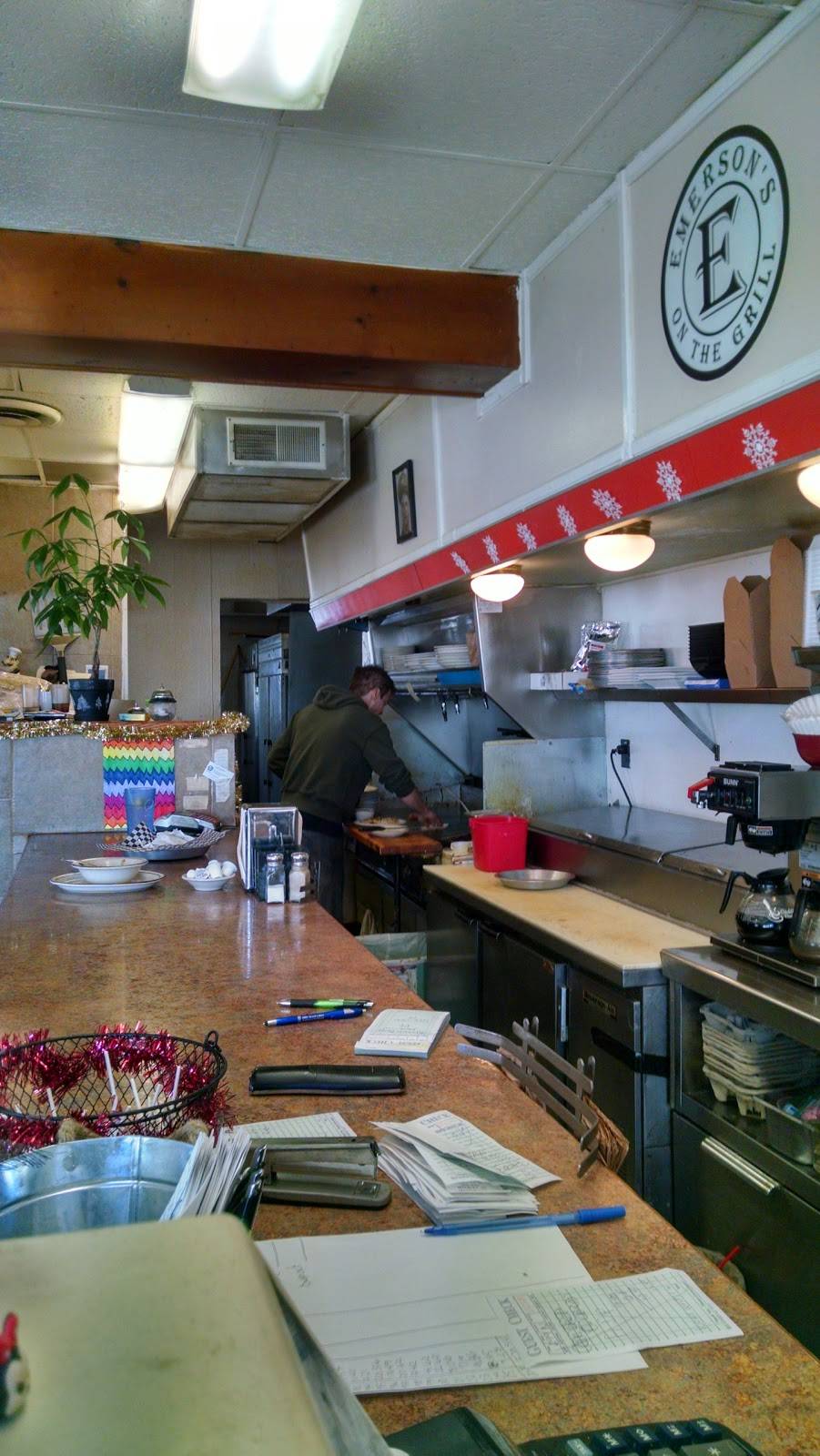 Emersons on the Grill | restaurant | 43390 Elizabeth Rd, Clinton Twp, MI 48036, USA | 5863078446 OR +1 586-307-8446