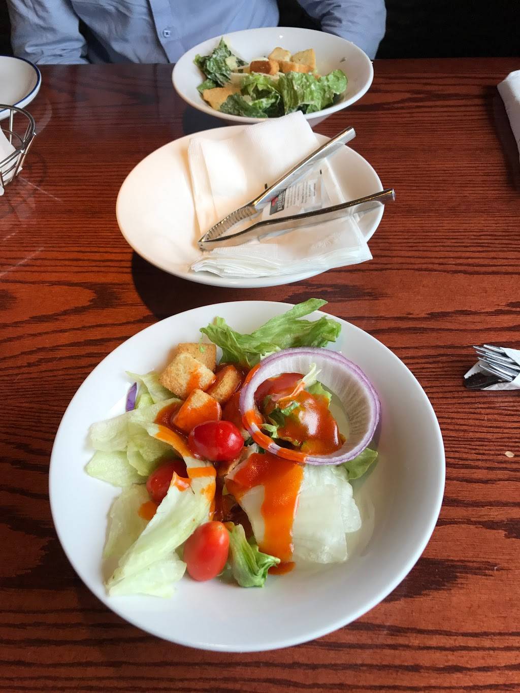 Red Lobster | restaurant | 311 King St W, Oshawa, ON L1J 2J8, Canada | 9054341143 OR +1 905-434-1143