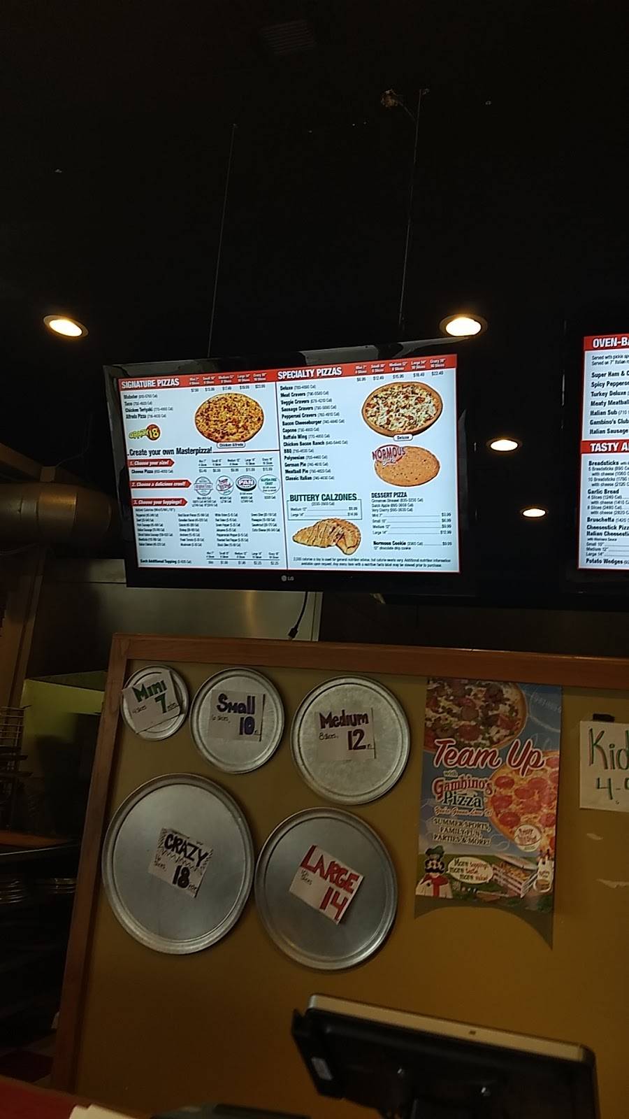Gambinos Pizza | meal delivery | 1400 Main St, Winfield, KS 67156, USA | 6202292278 OR +1 620-229-2278