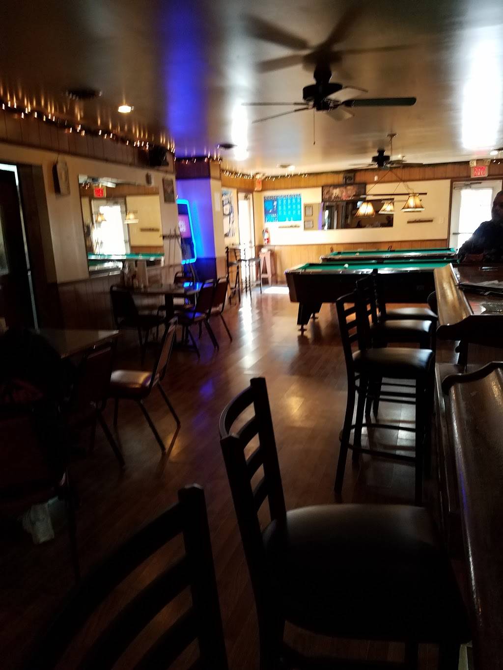 Beachcomber Restaurant | restaurant | 8811 George Washington Memorial Hwy, Yorktown, VA 23692, USA | 7578749420 OR +1 757-874-9420