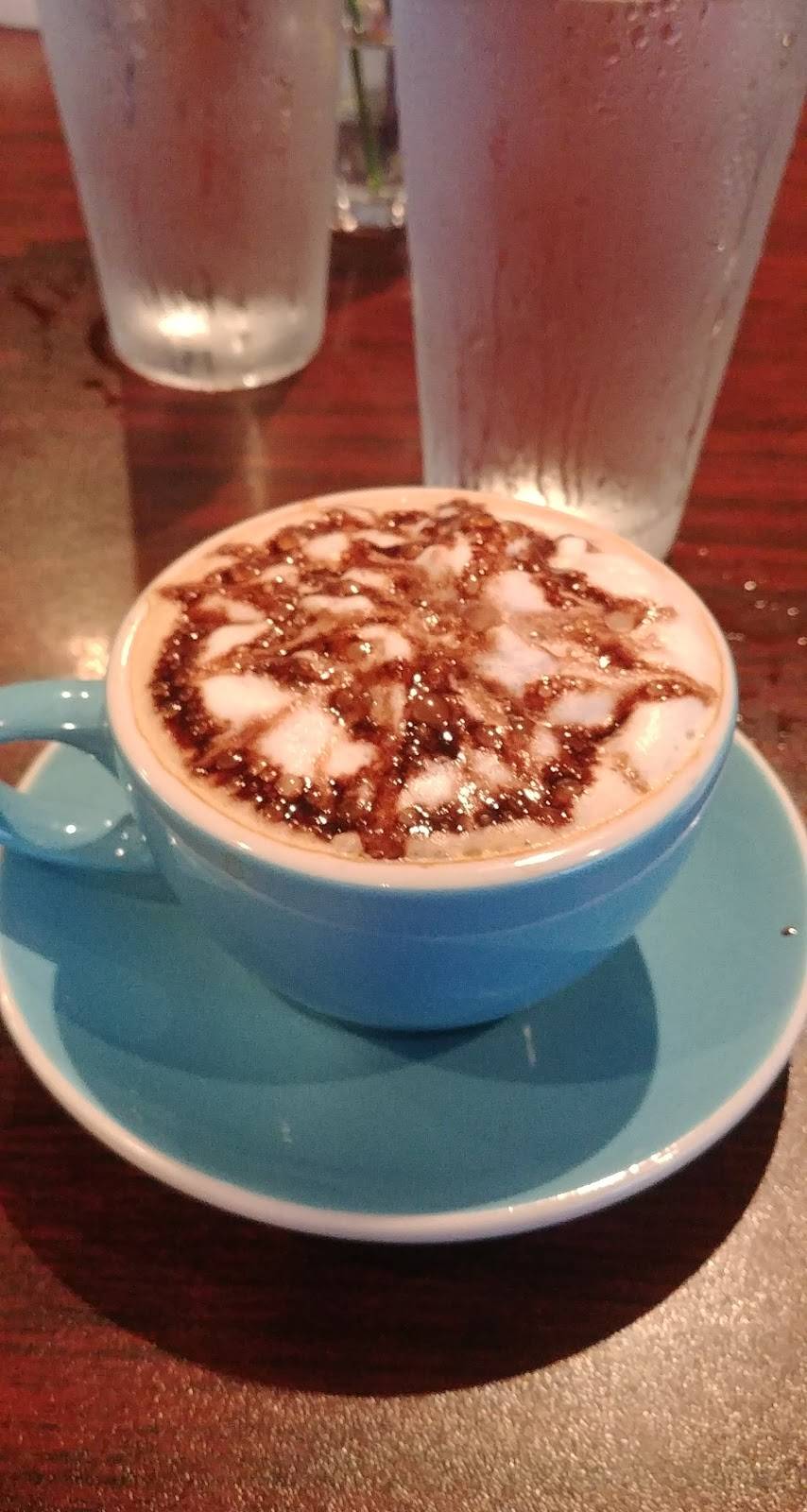 Cozys Cafe | restaurant | 6740 W 75th St, Overland Park, KS 66204, USA | 9132360003 OR +1 913-236-0003