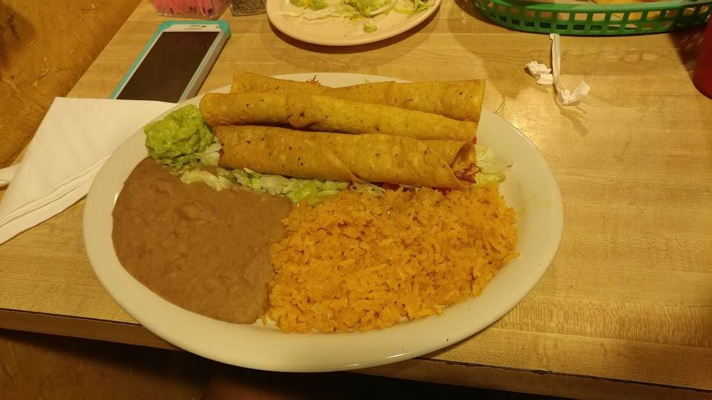 Franciscos | restaurant | 505 US-79, Henderson, TX 75652, USA | 9033928262 OR +1 903-392-8262