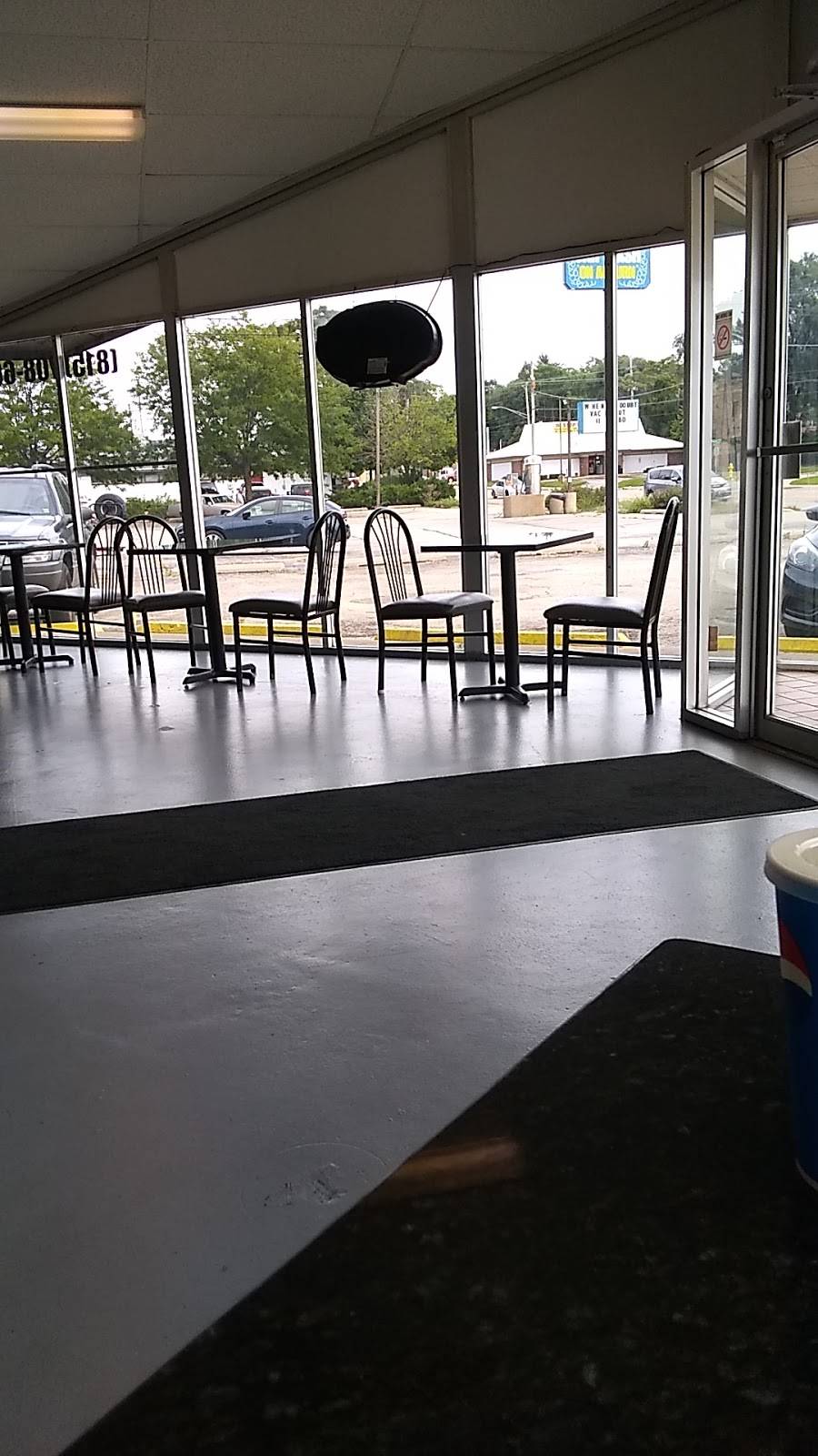 Gyros House | restaurant | 2525 Auburn St, Rockford, IL 61101, USA | 8157086697 OR +1 815-708-6697