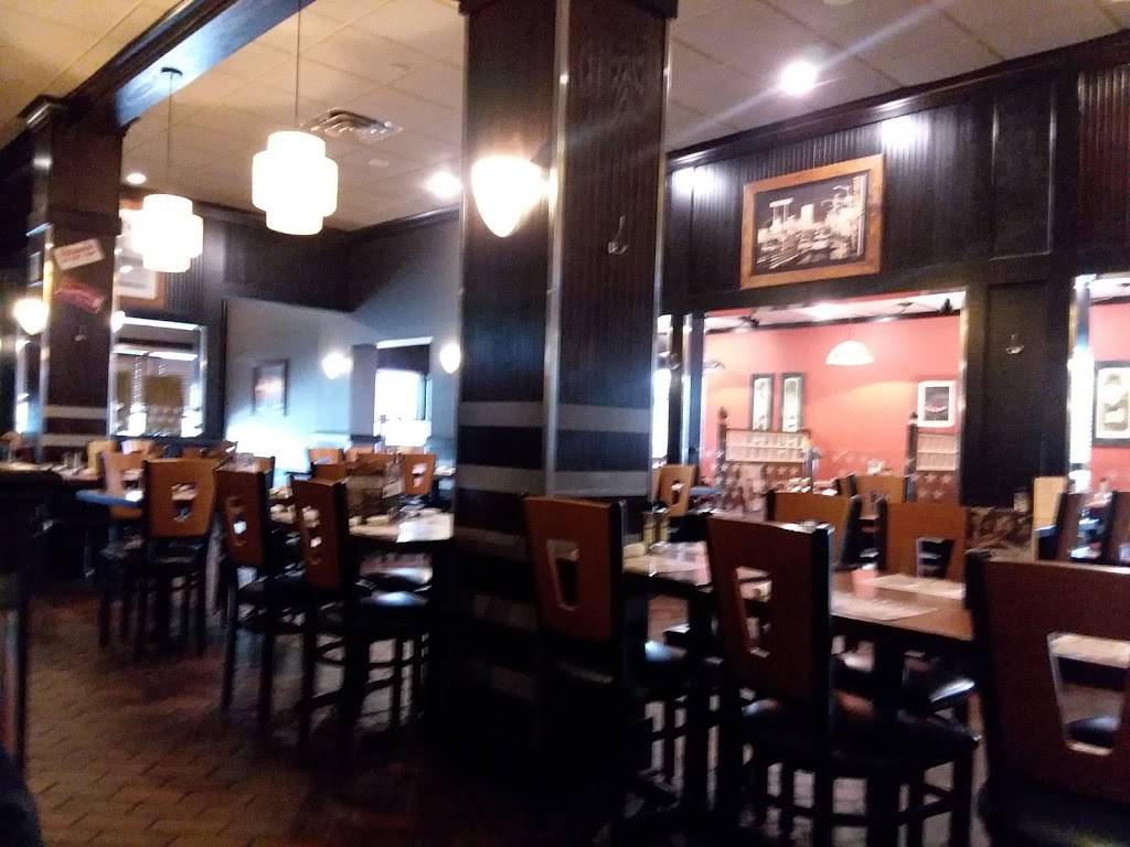 Finleys Grill & Smokehouse | restaurant | 7433 W Saginaw Hwy, Lansing, MI 48917, USA | 5173234309 OR +1 517-323-4309