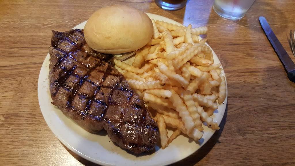 Dannys Bar & Grill | restaurant | 2007 N 72nd St, Omaha, NE 68134, USA | 4025545821 OR +1 402-554-5821