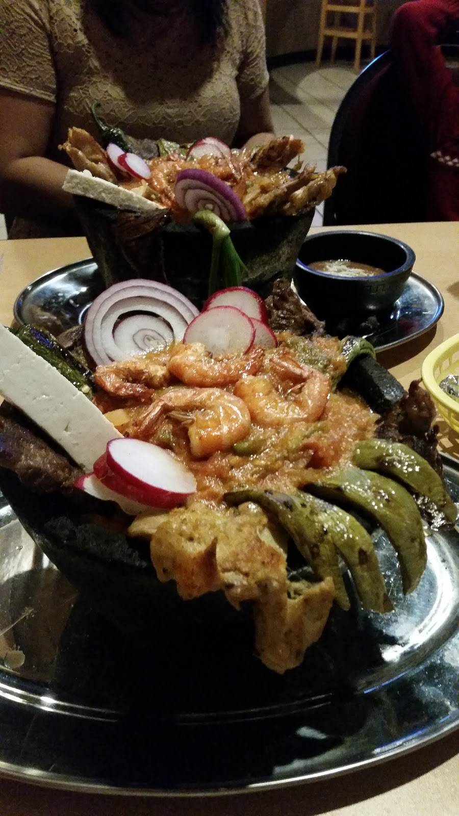 El Camaron Pelao | restaurant | 2542 E Palmdale Blvd, Palmdale, CA 93550, USA | 6612650108 OR +1 661-265-0108