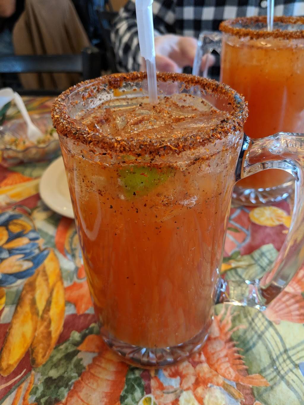 Mariscos La Laguna | restaurant | 601 N Eastern Ave, Joliet, IL 60432, USA | 8157273214 OR +1 815-727-3214