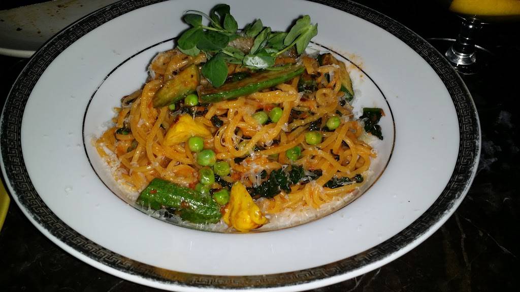 Hyde Sunset Kitchen + Cocktails | night club | 8117 Sunset Blvd, Los Angeles, CA 90046, USA | 3239401650 OR +1 323-940-1650