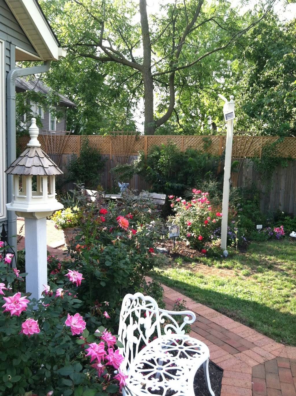 Elizabeth on Main | restaurant | 52 N Main St, Johnstown, OH 43031, USA | 6145656433 OR +1 614-565-6433