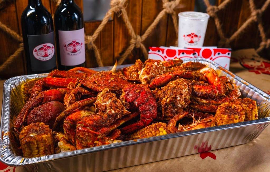 Mr. & Mrs. Crab | restaurant | 7220 S Orange Blossom Trail, Orlando, FL 32809, USA | 4072334945 OR +1 407-233-4945