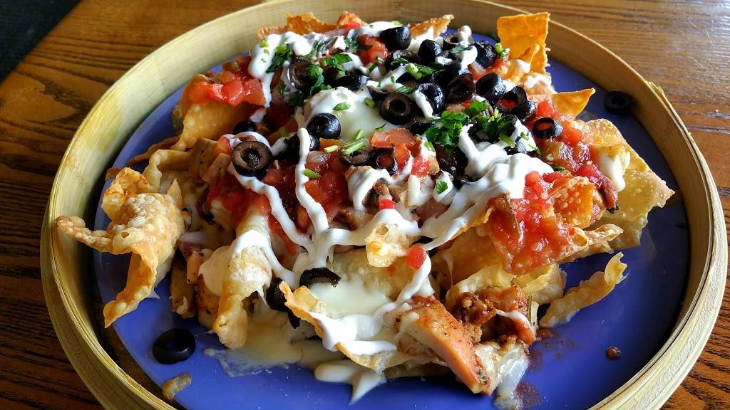 Fishlips Waterfront Bar & Grill | restaurant | 610 Glen Cheek Dr, Port Canaveral, FL 32920, USA | 3217844533 OR +1 321-784-4533