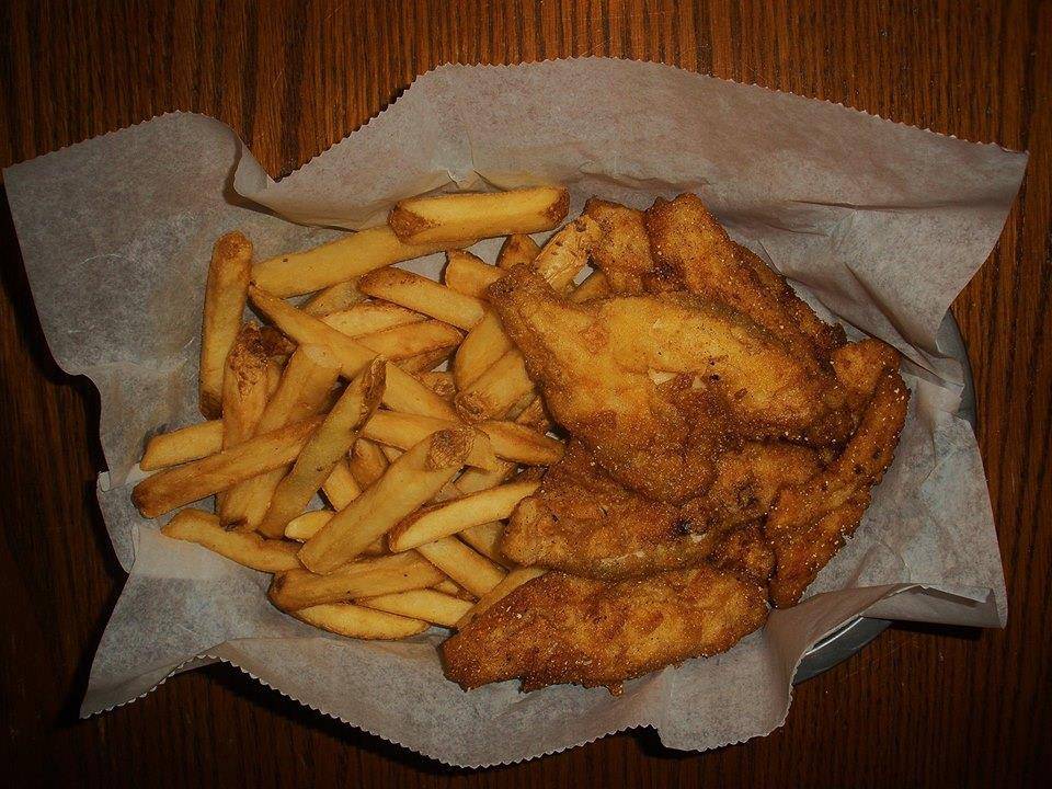 Drop Anchor Tavern | restaurant | 111 E Main St, Marcellus, MI 49067, USA | 2696462525 OR +1 269-646-2525