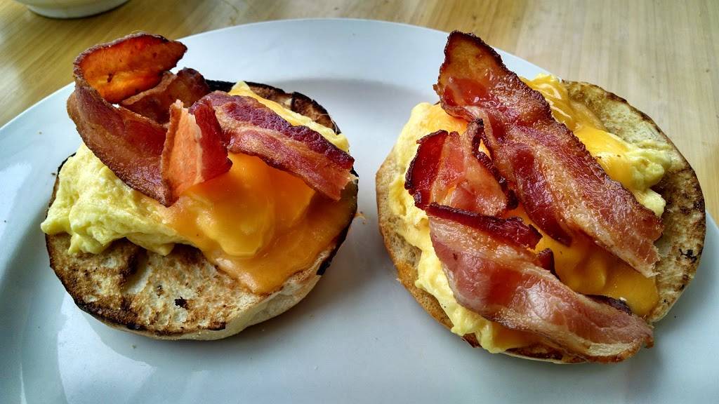 Dolores Park Cafe | cafe | 501 Dolores St, San Francisco, CA 94110, USA | 4156212936 OR +1 415-621-2936