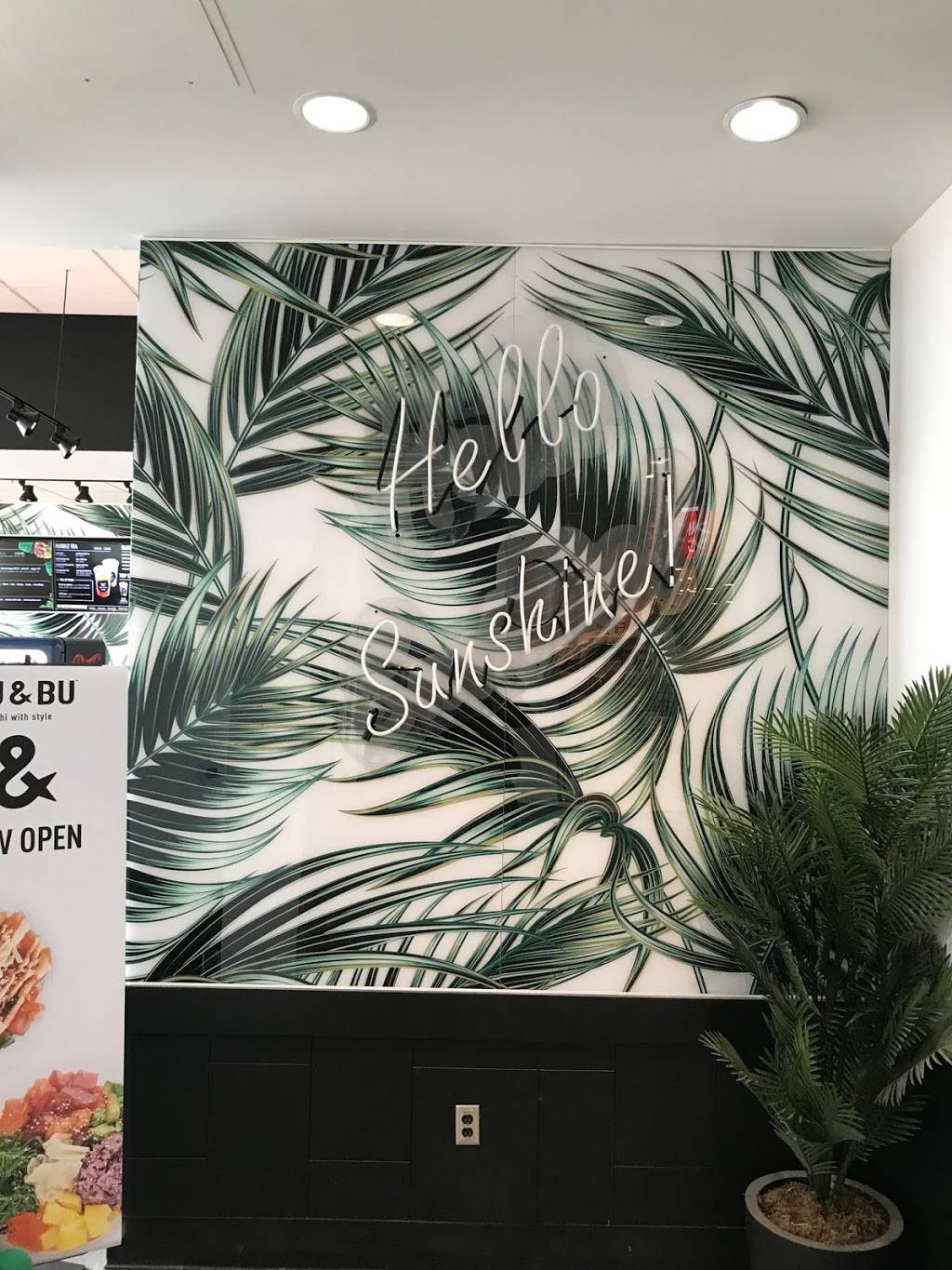 SU&BU | restaurant | 17600 Yonge St, Newmarket, ON L3Y 4Z1, Canada | 9052357988 OR +1 905-235-7988