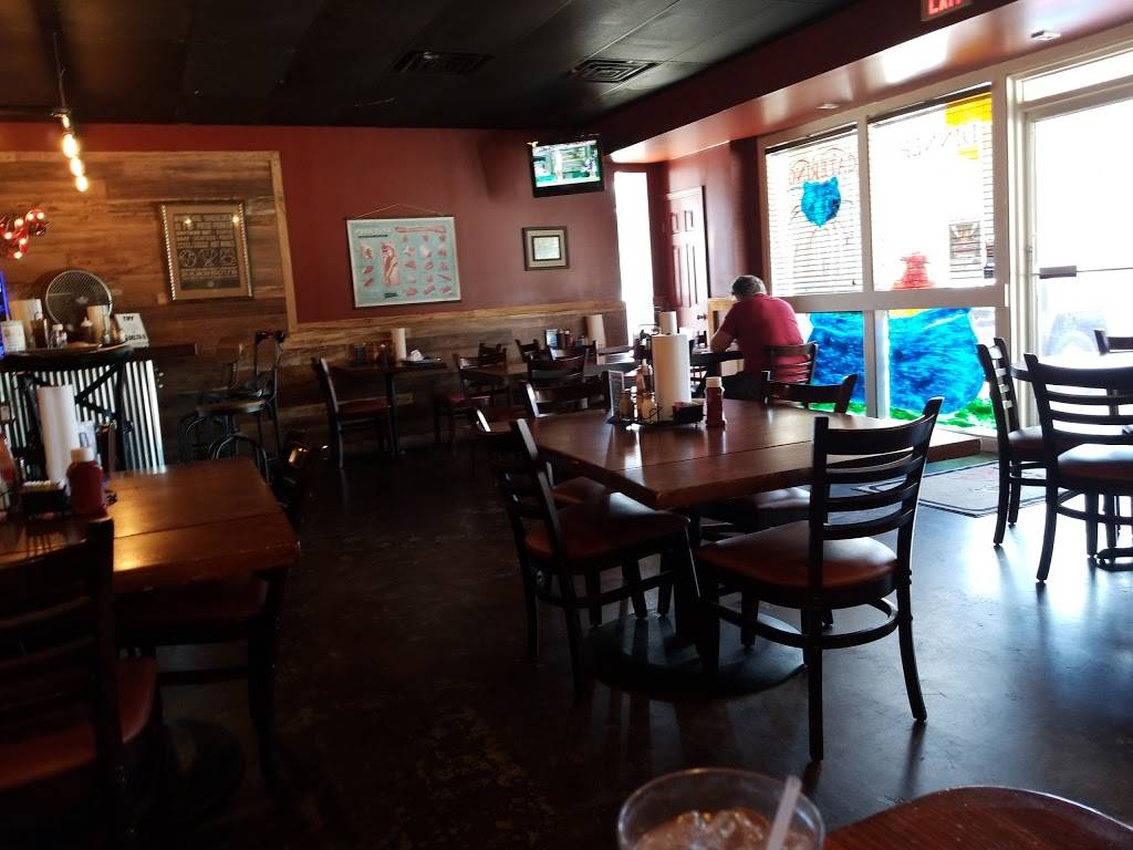 Delta Q | restaurant | 1112 N Washington St, Forrest City, AR 72335, USA | 8706331234 OR +1 870-633-1234