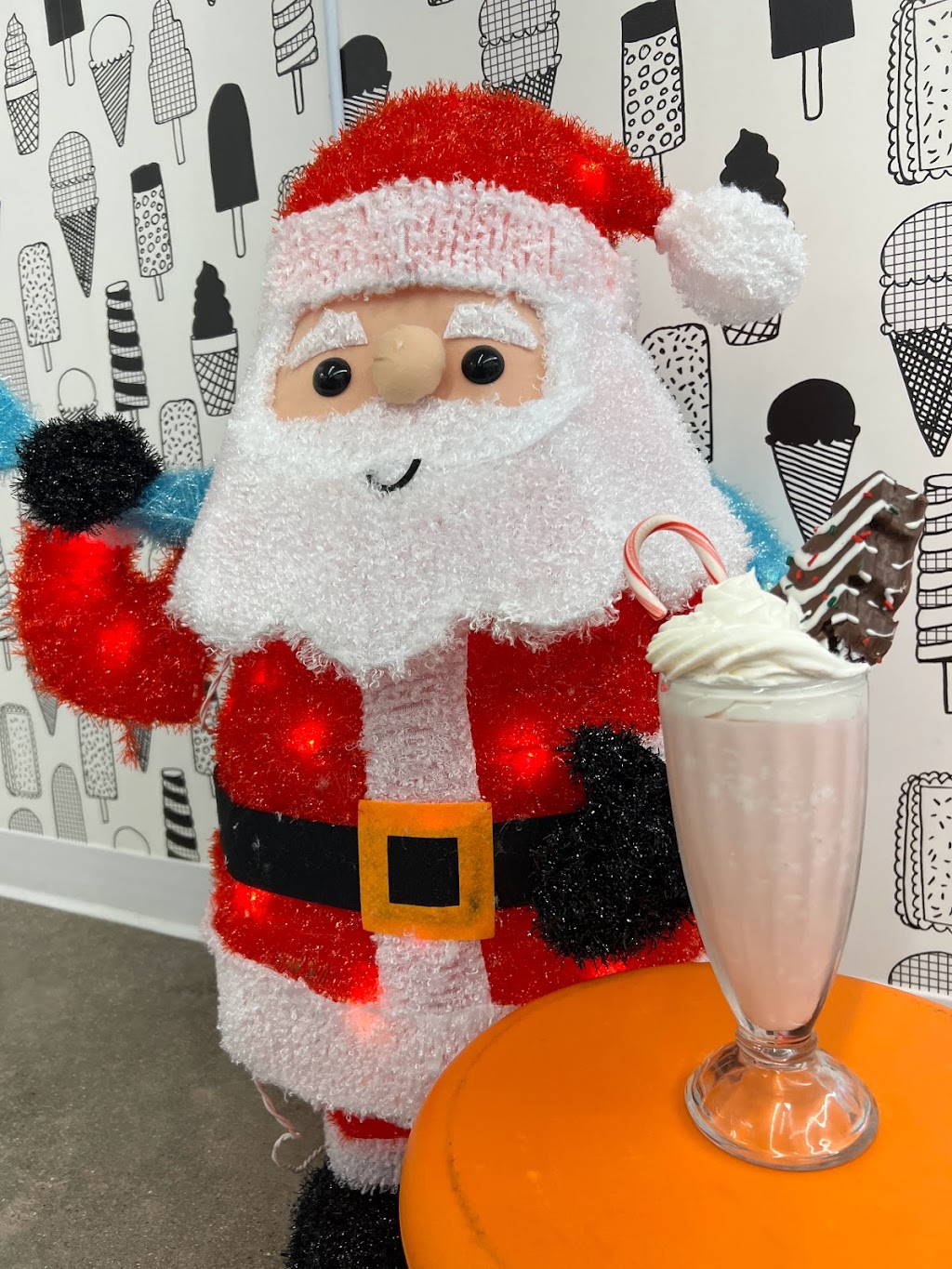 The 139 Pizza and Dairy Bar & Gas Station | restaurant | 7482 OH-139, Lucasville, OH 45648, USA | 7403530467 OR +1 740-353-0467