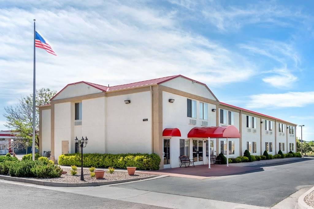Econo Lodge Airport | restaurant | 6715 Panamint Ct, Colorado Springs, CO 80915, USA | 7196385800 OR +1 719-638-5800