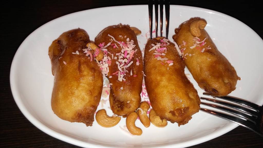 Thai Room | restaurant | 2063 Danforth Ave, Toronto, ON M4C 1J8, Canada | 4166938424 OR +1 416-693-8424