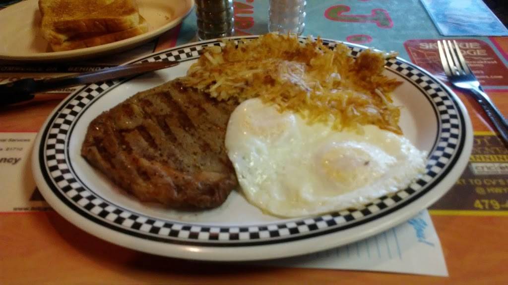 J & J Restaurant | restaurant | 18 AR-162, Alma, AR 72921, USA | 4796324066 OR +1 479-632-4066