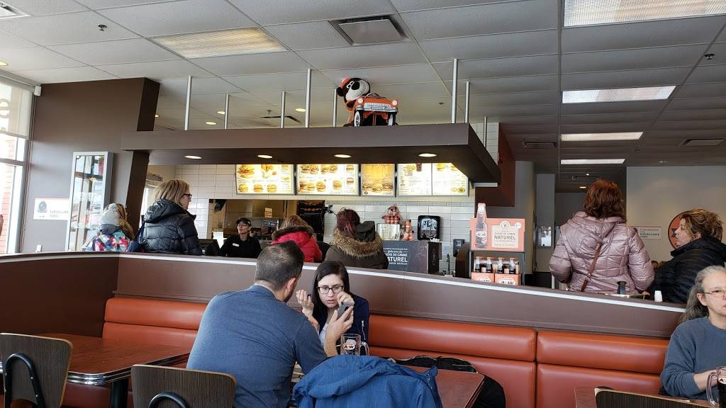 A&W Canada | restaurant | 3321 Rue du Carrefour, Québec, QC G1C 7E1, Canada | 4186611331 OR +1 418-661-1331