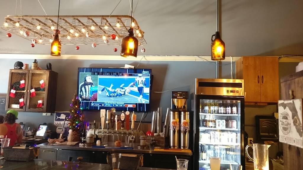 Taco Dive | restaurant | 208 N 2nd St, Fort Pierce, FL 34950, USA | 7722428635 OR +1 772-242-8635