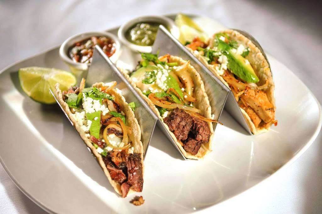 Los Cucos | restaurant | 7925 Farm to Market 1960 Rd W #1372, Houston, TX 77064, USA | 2819707077 OR +1 281-970-7077