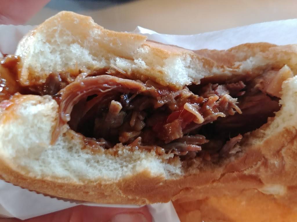 Texans BBQ & Catering | restaurant | 12097 FM830, Willis, TX 77318, USA | 9368902100 OR +1 936-890-2100