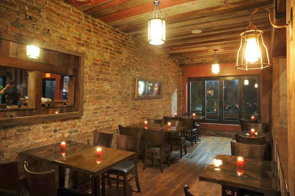 Center Street Social | restaurant | 127 Center St, Shelton, CT 06484, USA | 2035138005 OR +1 203-513-8005