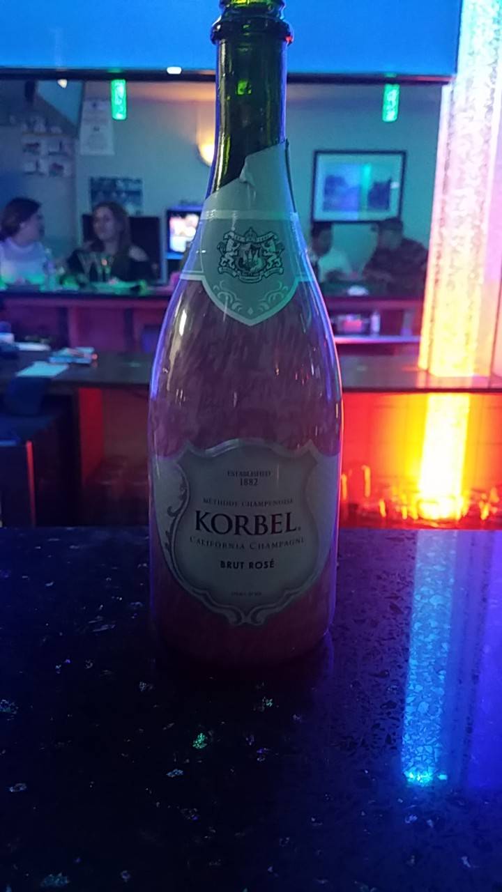 Lindas | restaurant | 71 Main St, Hempstead, NY 11550, USA | 5165656434 OR +1 516-565-6434