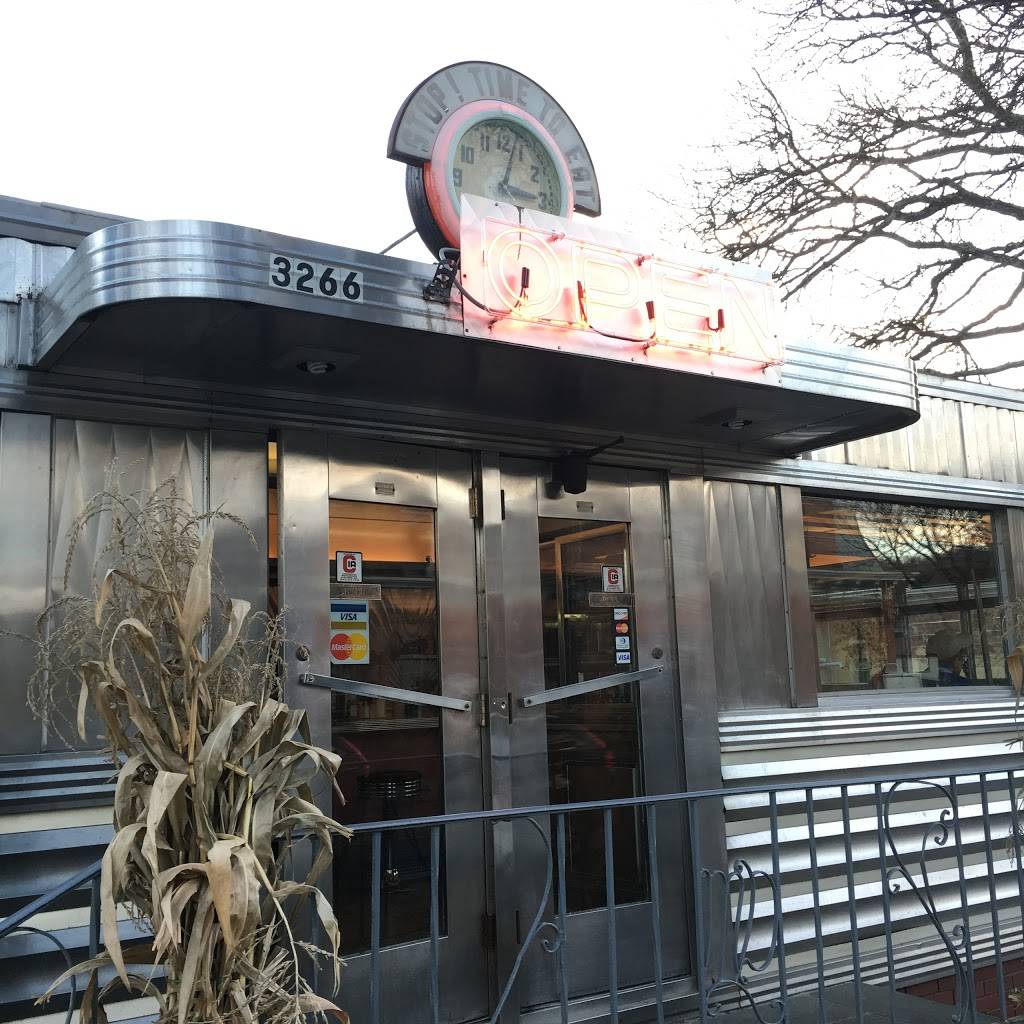 Millbrook Diner | restaurant | 3266 Franklin Ave, Millbrook, NY 12545, USA | 8456775319 OR +1 845-677-5319