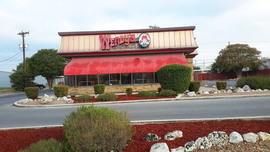 Wendys | restaurant | 11919 Perrin Beitel Rd, San Antonio, TX 78217, USA | 2106509250 OR +1 210-650-9250