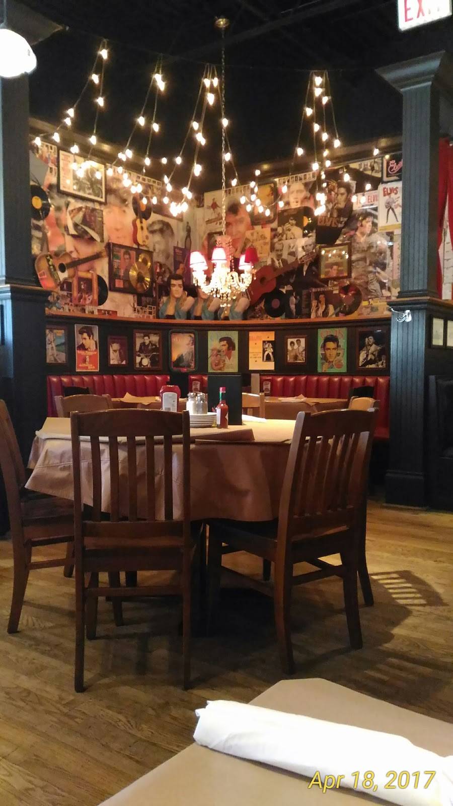 Jack Astors Bar & Grill | restaurant | 839 Golf Links Rd, Ancaster, ON L9K 1L5, Canada | 9053041721 OR +1 905-304-1721