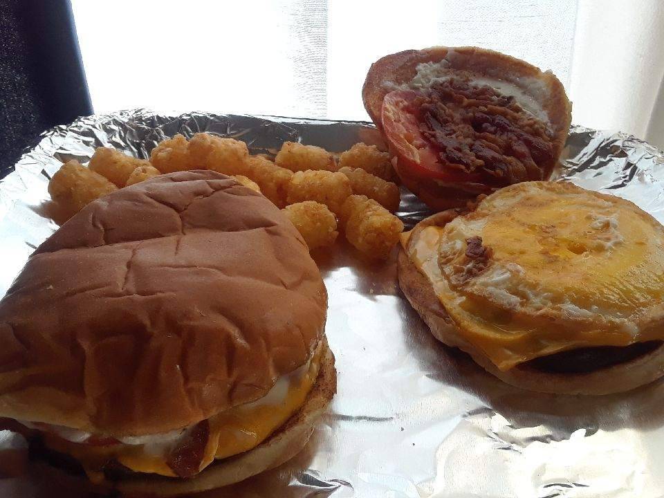 Sonic Drive-In | restaurant | 10403 Ford Rd, Dearborn, MI 48126, USA | 3134365033 OR +1 313-436-5033