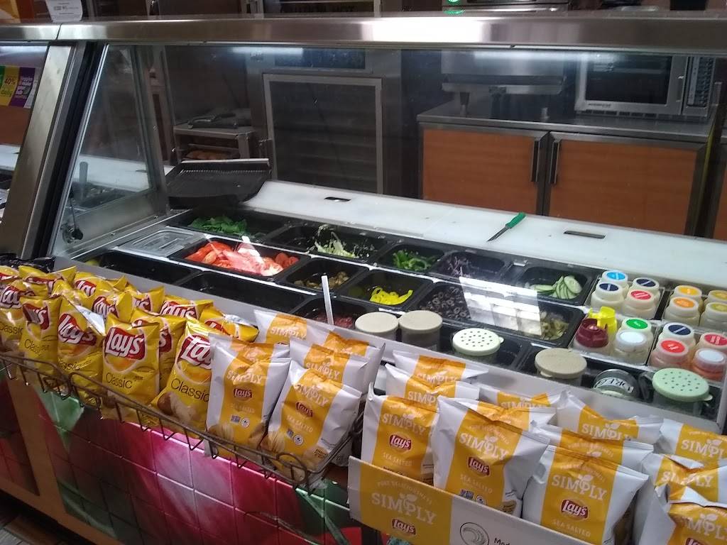 Subway | restaurant | 5410 Six Forks Rd, Raleigh, NC 27609, USA | 9198701782 OR +1 919-870-1782