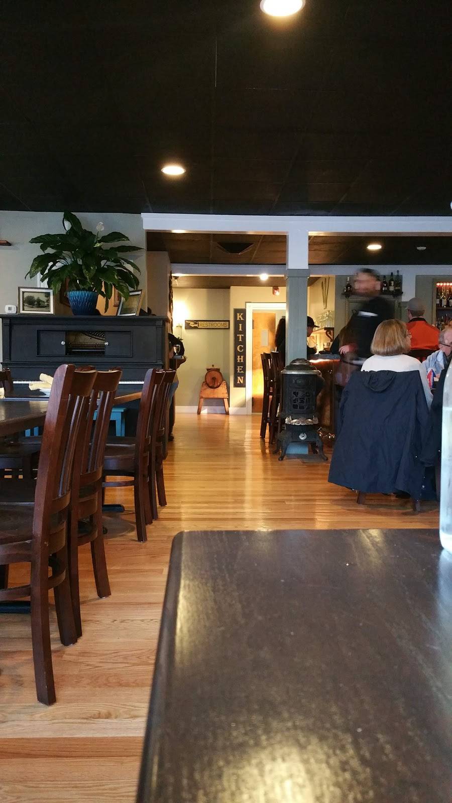 Fodys Great American Tavern | restaurant | 187 Rockingham Rd, Derry, NH 03038, USA | 6034046946 OR +1 603-404-6946