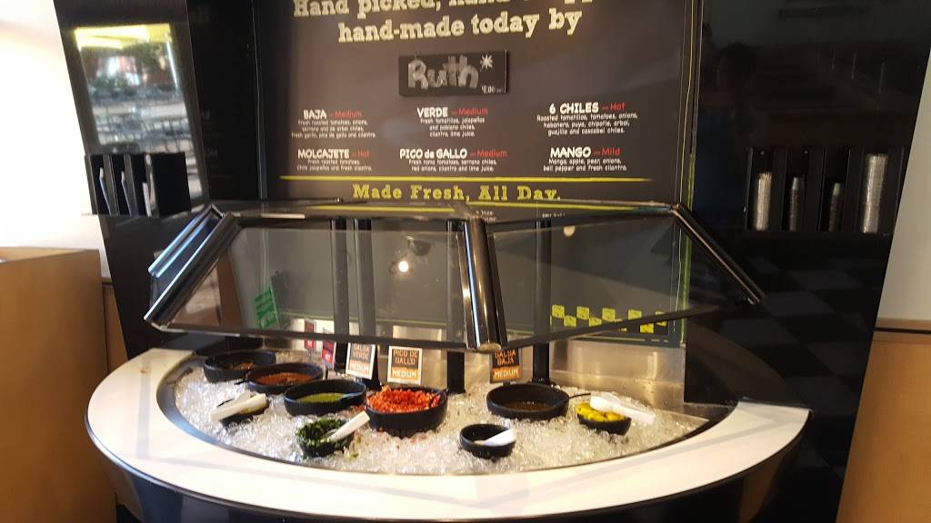 Baja Fresh Mexican Grill | restaurant | 13248 Jamboree Rd Unit 114, Irvine, CA 92602, USA | 7145087777 OR +1 714-508-7777