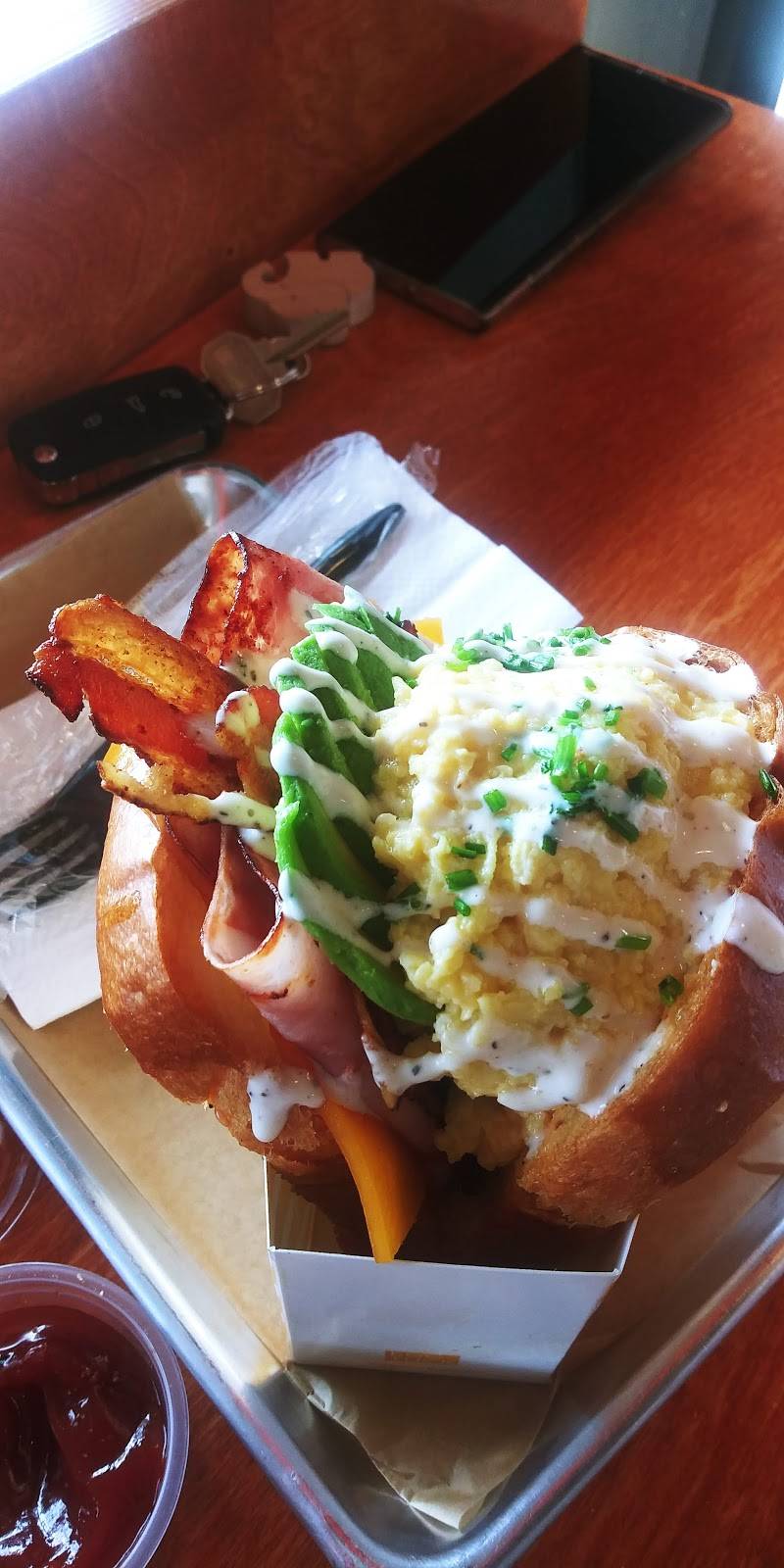 EGG TUCK HOLLYWOOD | restaurant | 7131 Sunset Blvd unit b, Los Angeles, CA 90046, USA | 3233805762 OR +1 323-380-5762