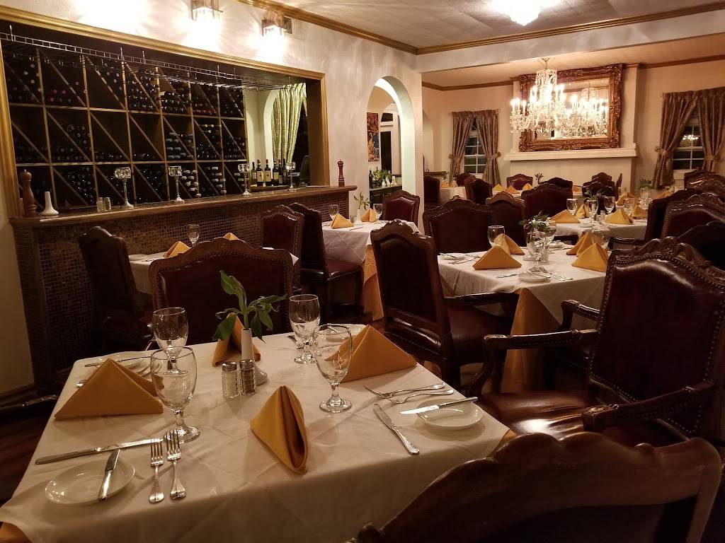 Amore Restaurant | restaurant | 446 S Pineapple Ave, Sarasota, FL 34236, USA | 9413831111 OR +1 941-383-1111