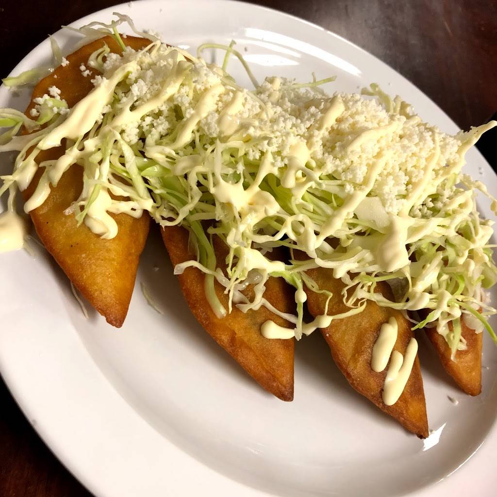 Limon’s | restaurant | 3105 W Davis St, Dallas, TX 75211, USA | 2143300947 OR +1 214-330-0947