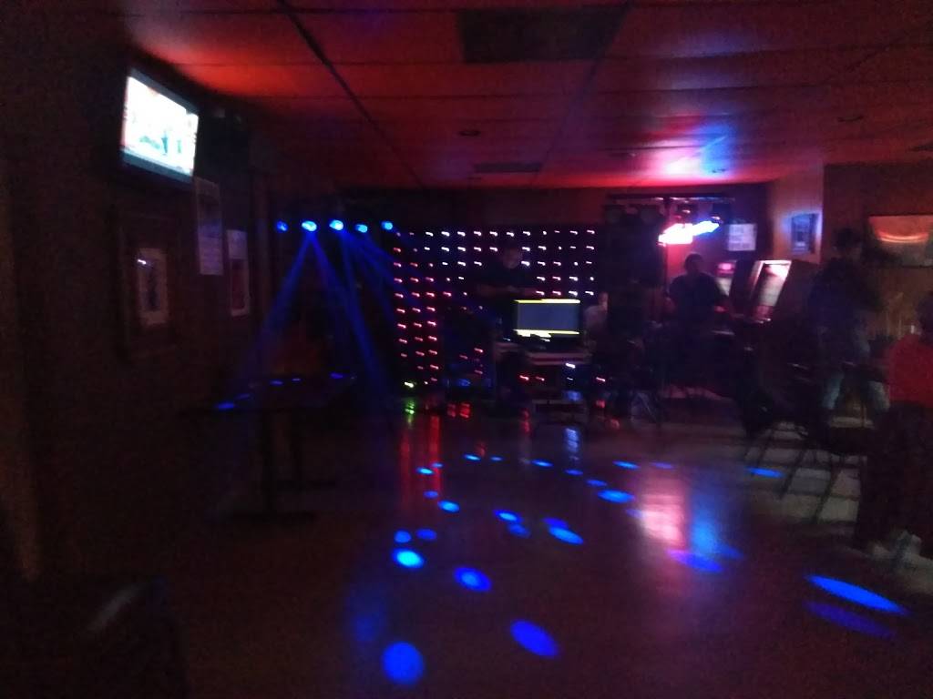 Miller House Pub & Cafe | restaurant | 110 E Peters Ave, Owensville, MO 65066, USA | 5734378719 OR +1 573-437-8719