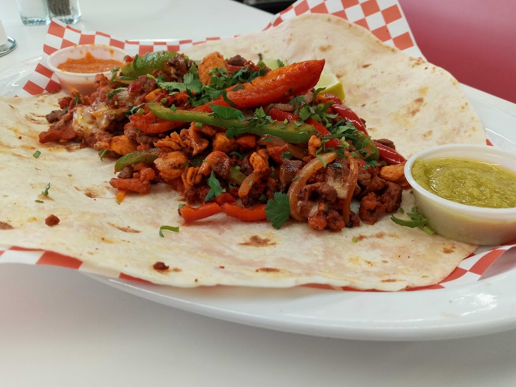 Salsa taqueria | restaurant | 2240 Irving Blvd, Dallas, TX 75207, USA | 4697390271 OR +1 469-739-0271