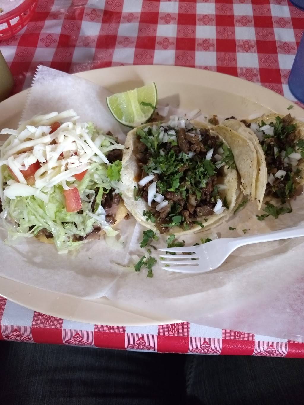 Taqueria of Victoria | restaurant | 721 IL-68, Carpentersville, IL 60110, USA | 8478444820 OR +1 847-844-4820